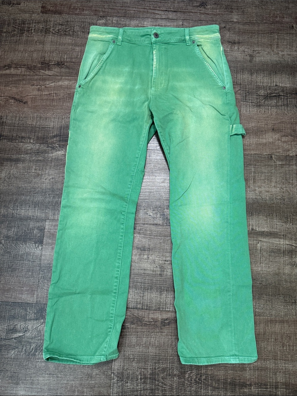 Women’s Green Cargo Jeans – Casual Utility Style
